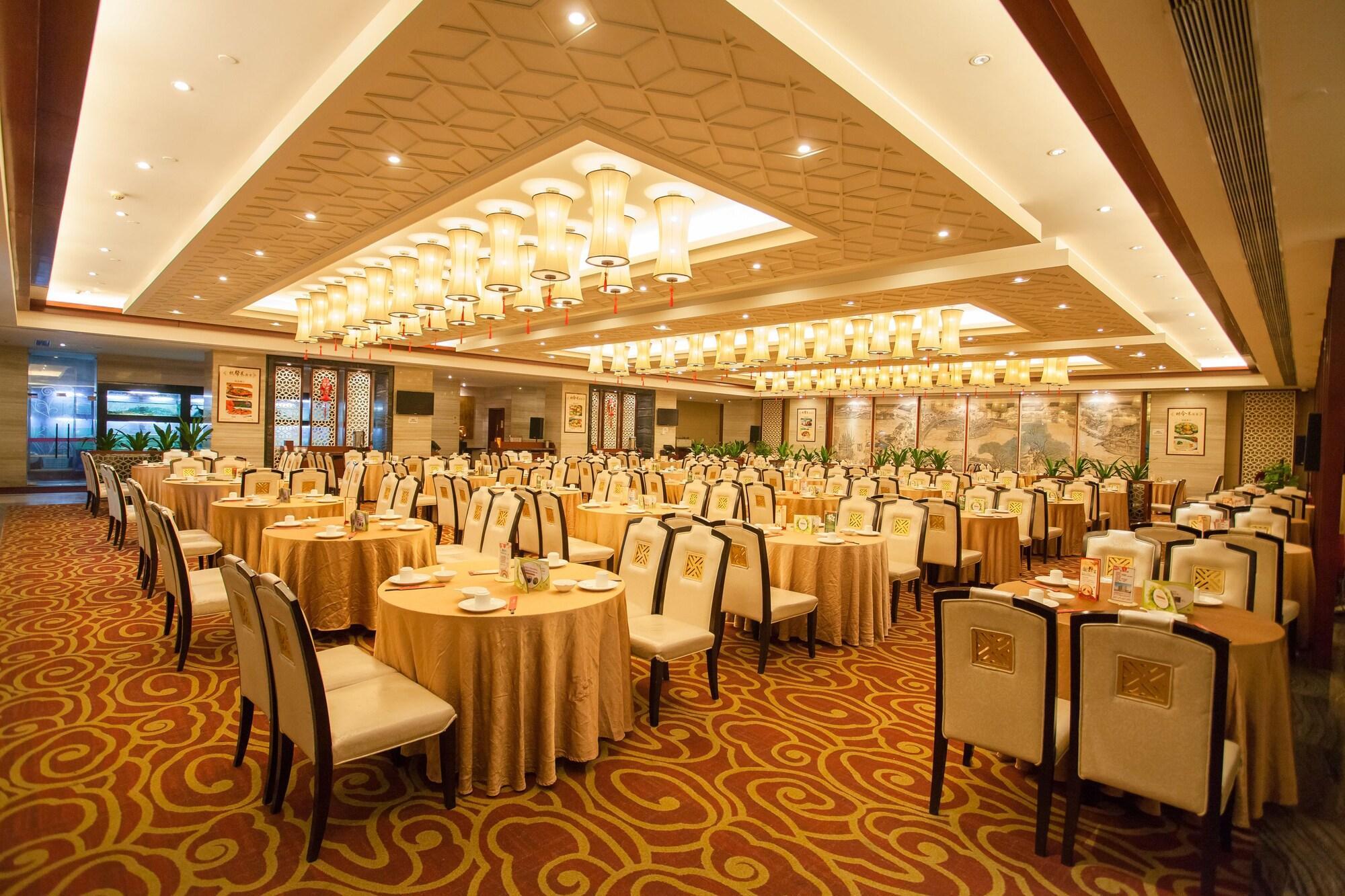 Ramada Plaza Shaoguan City Centre Esterno foto