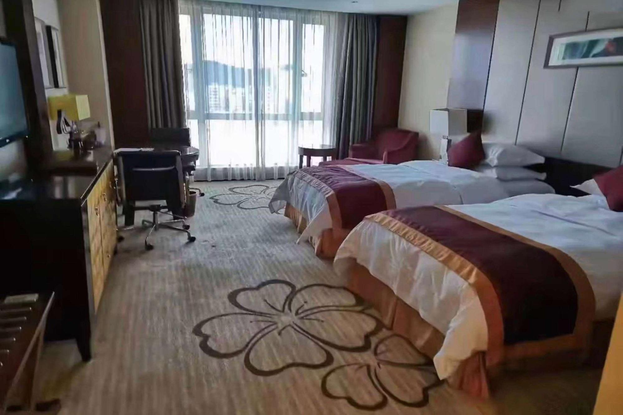 Ramada Plaza Shaoguan City Centre Esterno foto